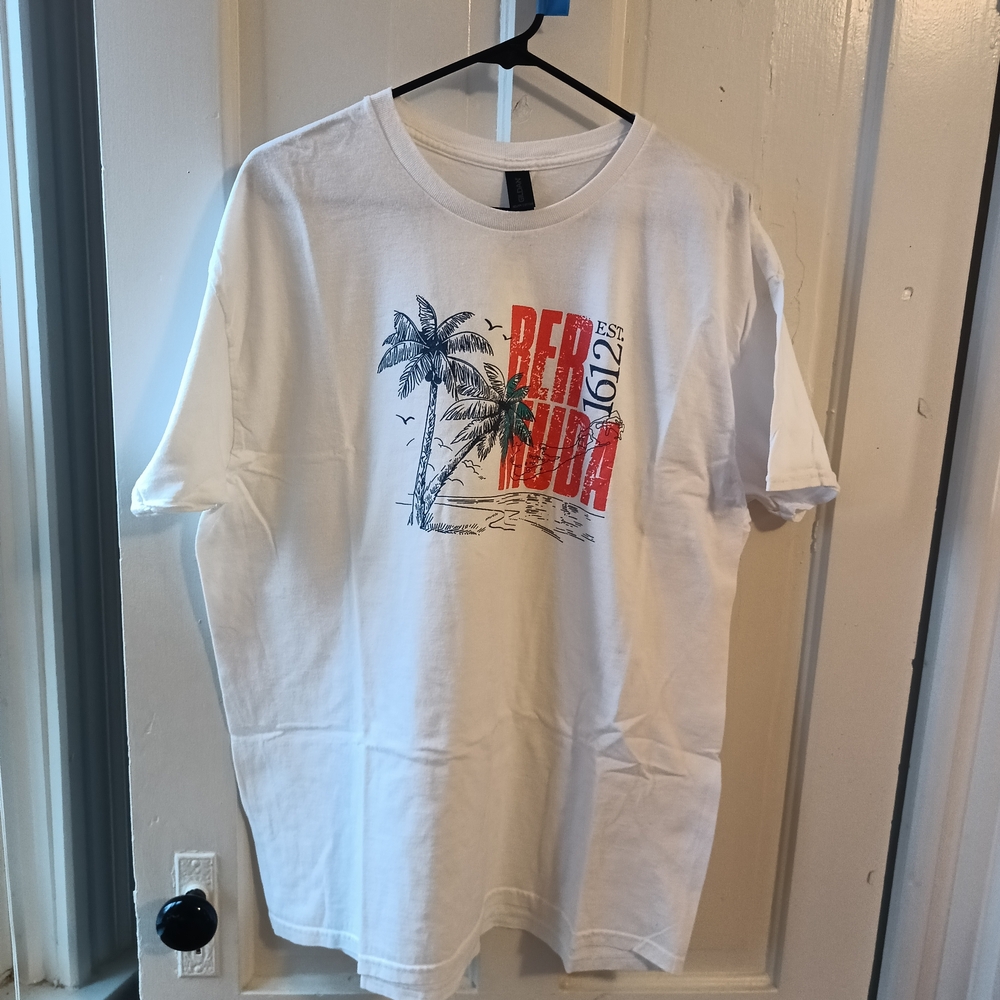 Gildan White Tee with Red and Black Tropical Design